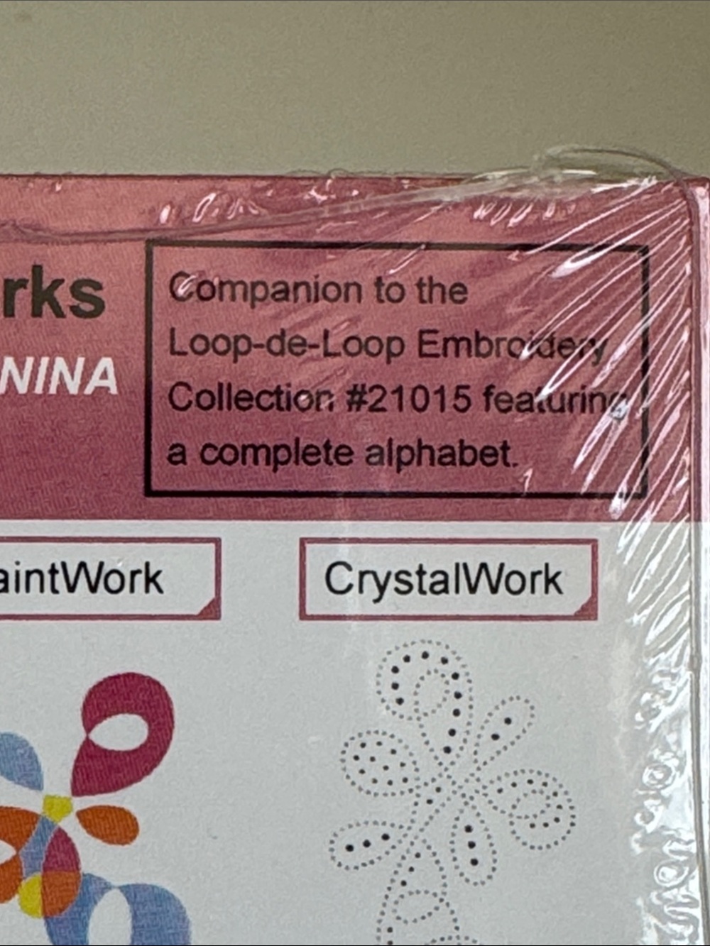 BERNINA Loop-de-Loop DesignWorks Embroidery Set CD - Picture 5 of 8